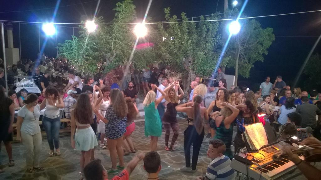 Ikaria Studios Manganítis Eksteriør bilde
